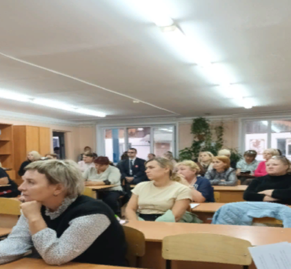 В период с 25.09.2023 года по 22.10.2023 года в МОУ Самарская СОШ прошли классные  родительские собрания..